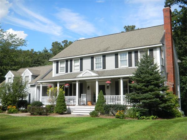 345 Candlestick Road North Andover, MA 01845 - Photo 1 of 21 Gallery Image 1