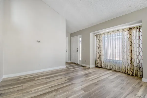 $515,000 | 5720 West 71st Avenue, Arvada, CO 80003