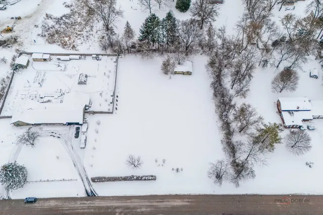 a view of a bathroom