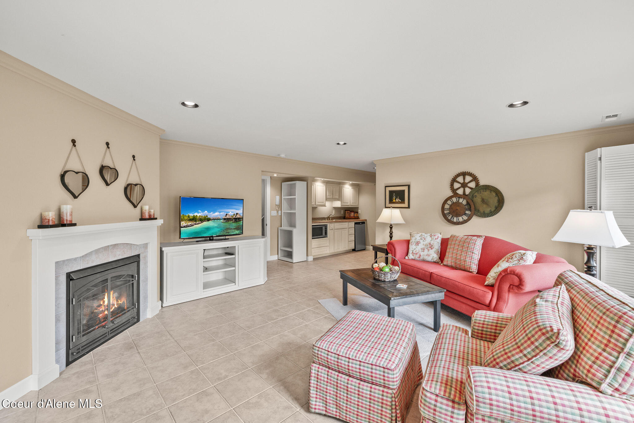 5040 Inverness Drive Post Falls, ID 83854 - Photo 31 of 54 Family Room