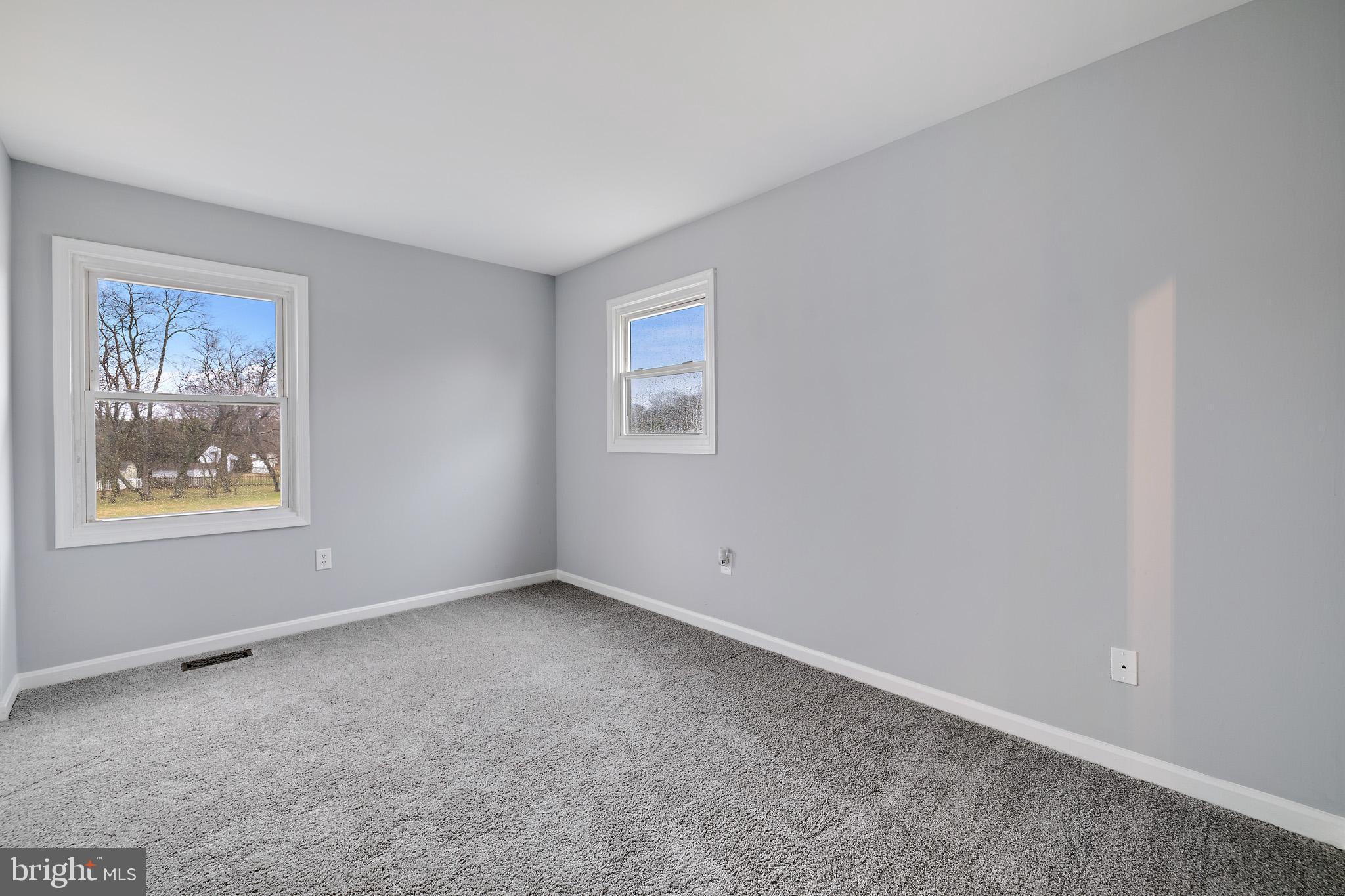 8349 Sail Circle Pasadena, MD 21122 - Photo 18 of 43