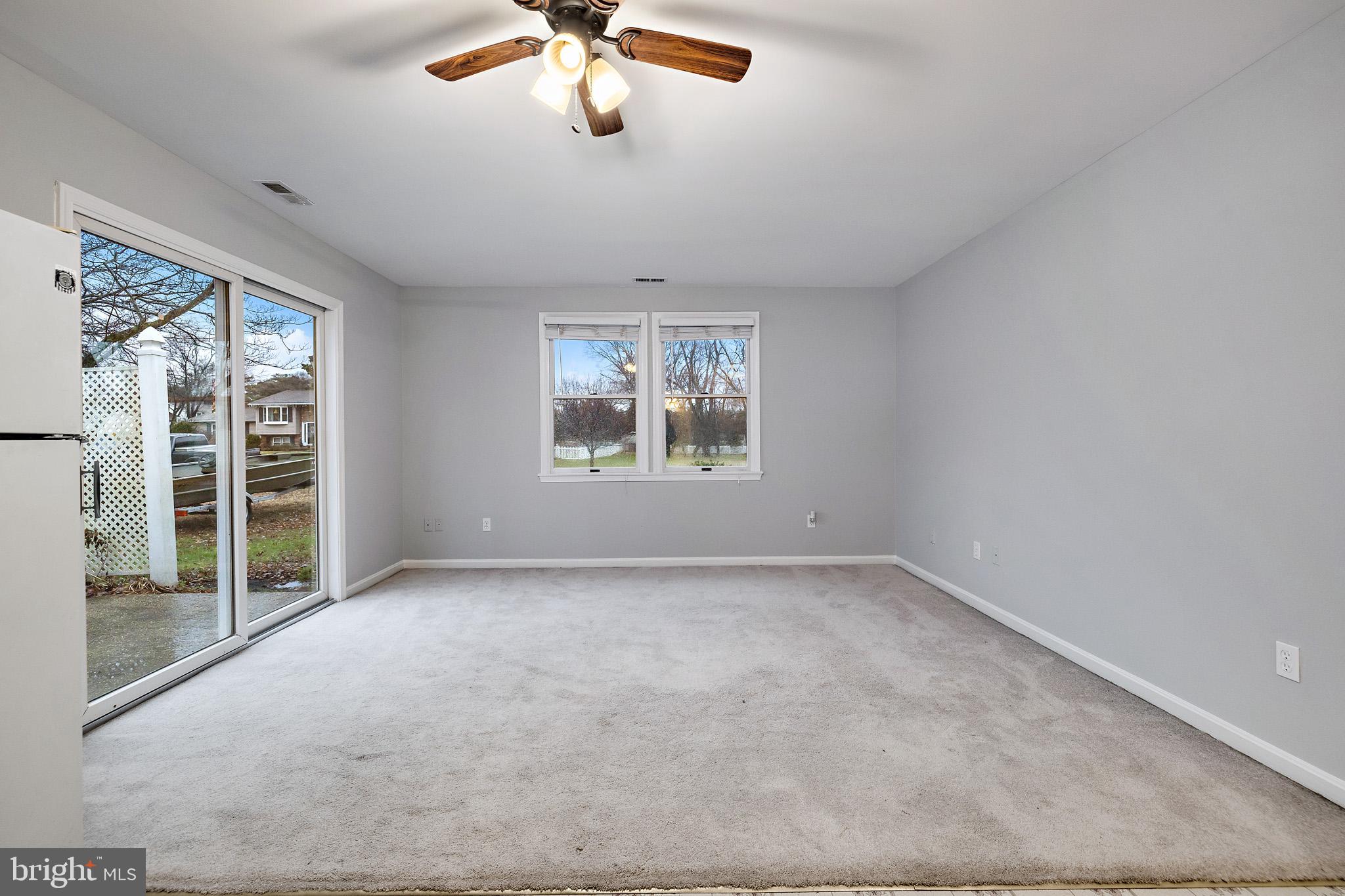 8349 Sail Circle Pasadena, MD 21122 - Photo 31 of 43