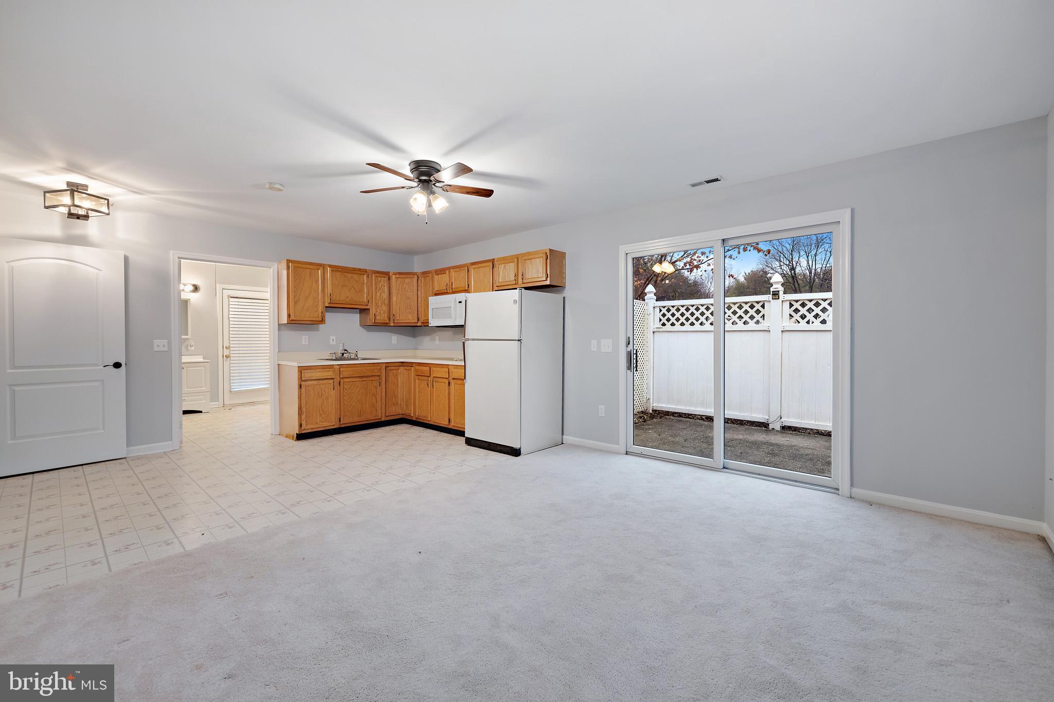 8349 Sail Circle Pasadena, MD 21122 - Photo 32 of 43