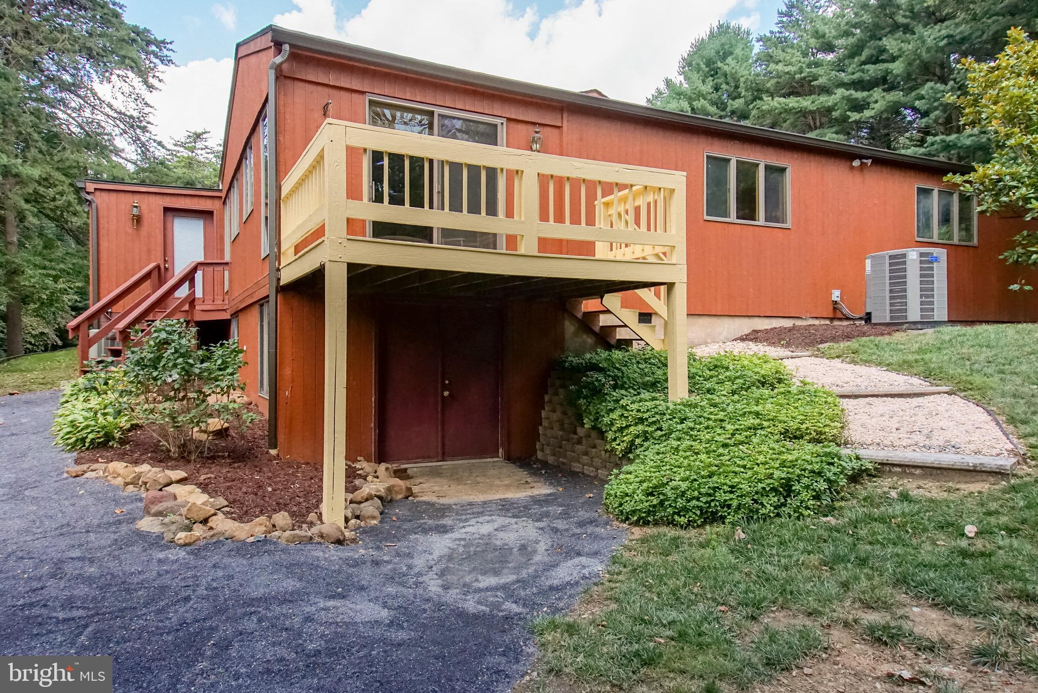 11896 Mountain Ash Road Clear Spring, MD 21722 - Photo 34 of 50 Additional storage area access under deck....