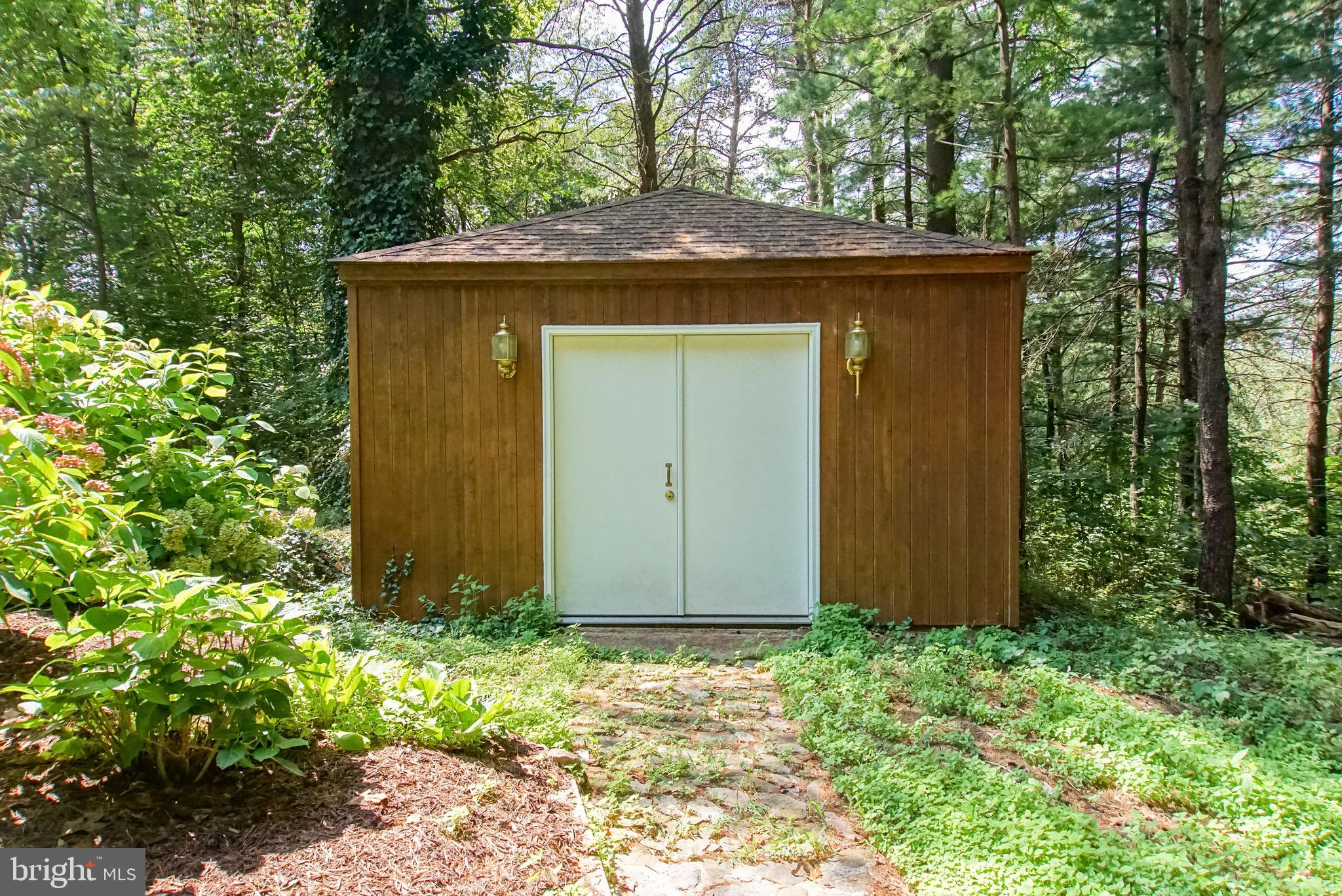 11896 Mountain Ash Road Clear Spring, MD 21722 - Photo 43 of 50 Workshop!