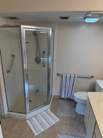 $2,200 | 2761 Village Boulevard, Unit 305, West Palm Beach, FL 33409