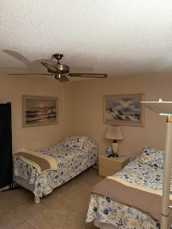 $2,200 | 2761 Village Boulevard, Unit 305, West Palm Beach, FL 33409