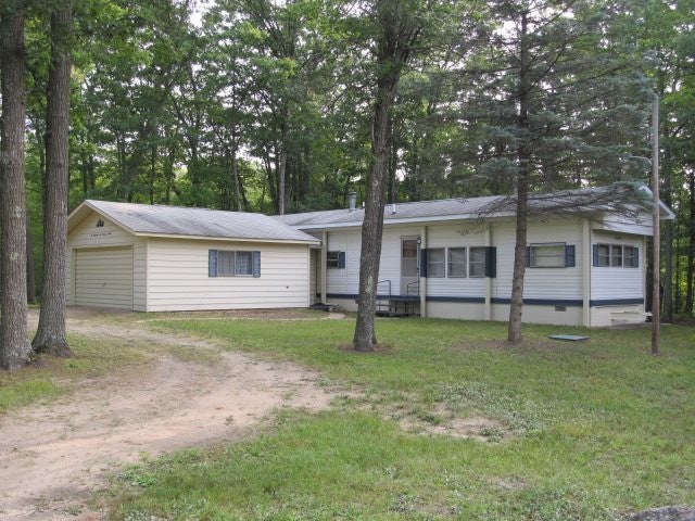 10609 Billman Road Roscommon, MI 48653 - Photo 2 of 15 Gallery Image 2