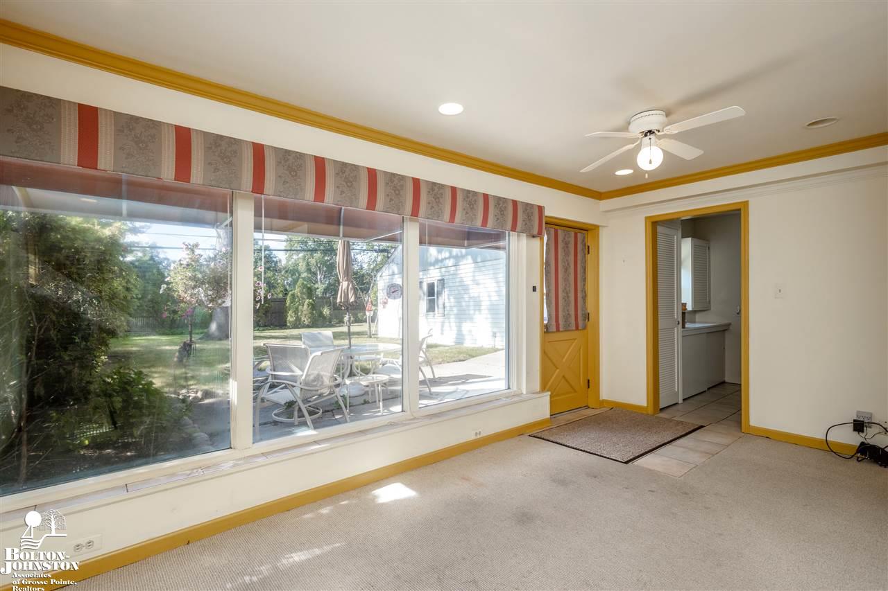 1231 Torrey Road Grosse Pointe Woods, MI 48236 - Photo 14 of 41