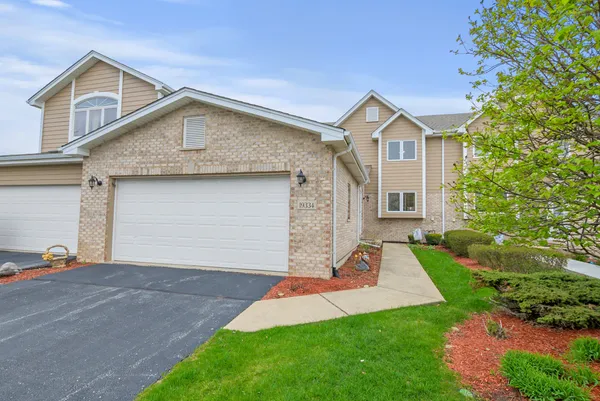 $375,000 | 19334 Carrick Way, Tinley Park, IL 60487