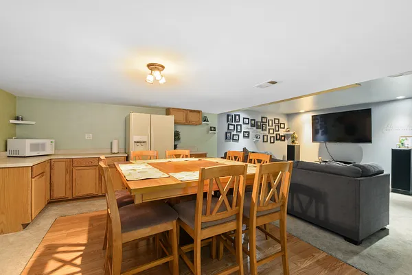 $375,000 | 19334 Carrick Way, Tinley Park, IL 60487