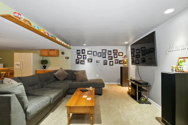 $375,000 | 19334 Carrick Way, Tinley Park, IL 60487