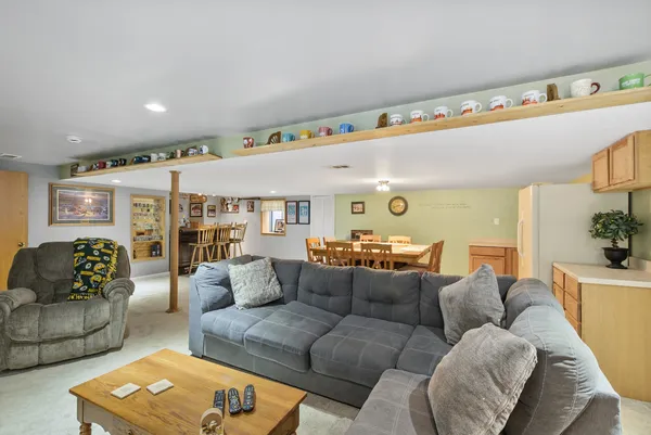 $375,000 | 19334 Carrick Way, Tinley Park, IL 60487