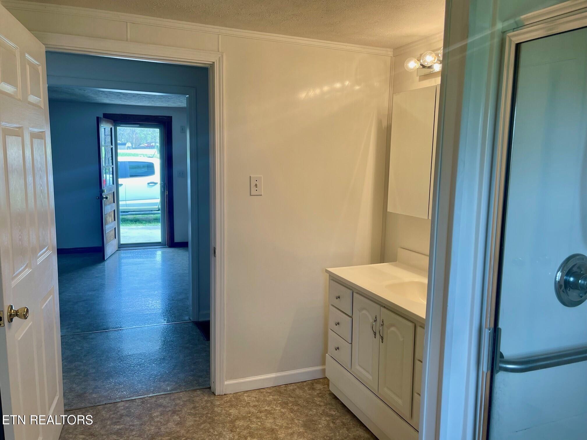 3535 Mint Road Maryville, TN 37803 - Photo 24 of 53 Bathroom