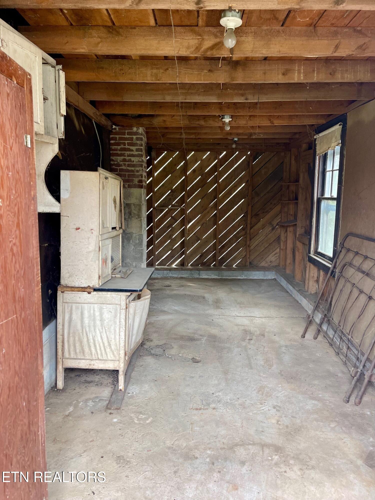 3535 Mint Road Maryville, TN 37803 - Photo 32 of 53 Detached Workshop