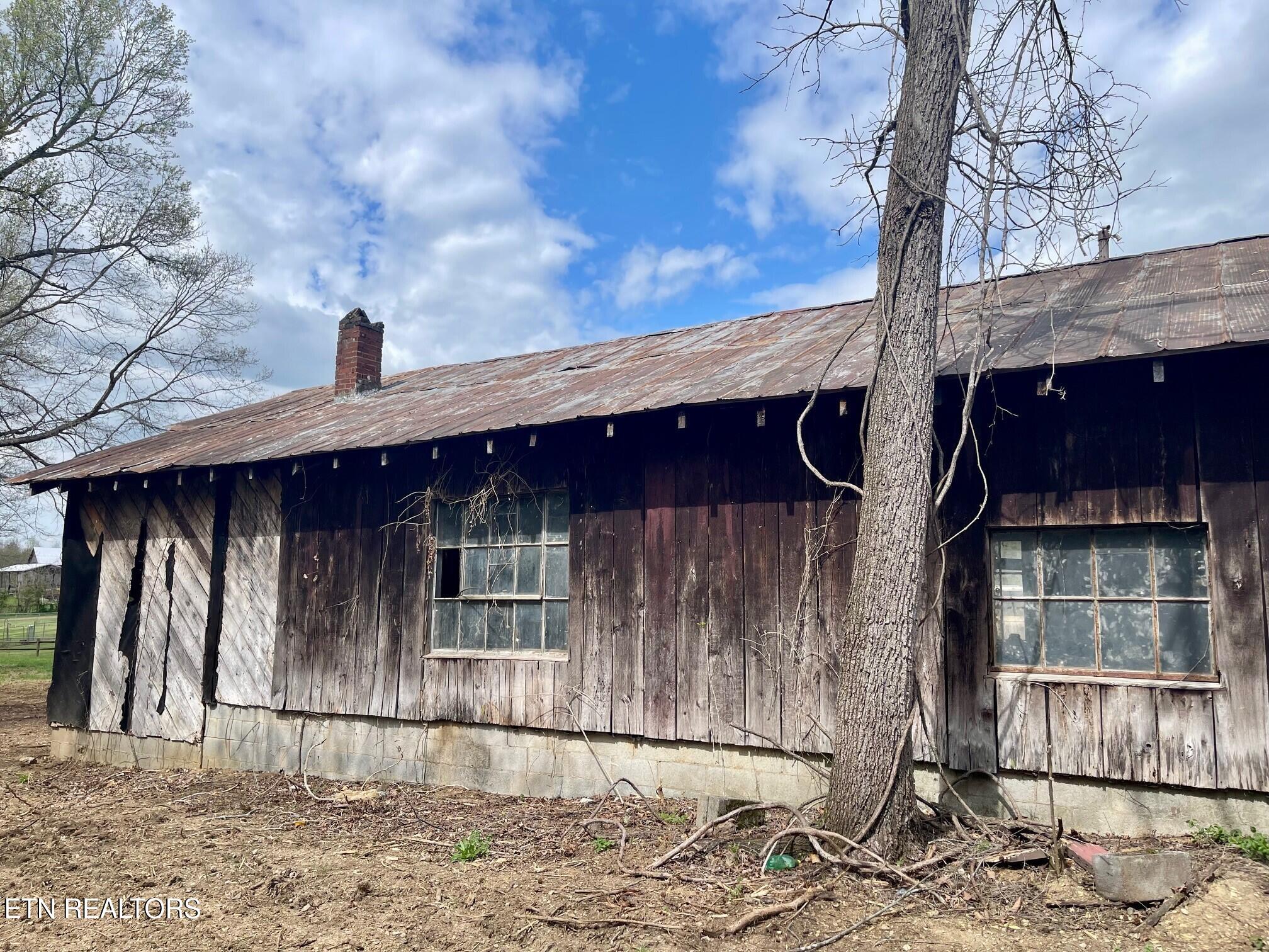 3535 Mint Road Maryville, TN 37803 - Photo 40 of 53 30x50 Workshop Garage