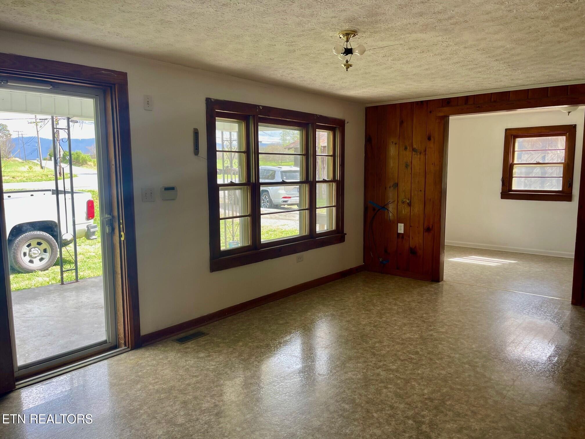 3535 Mint Road Maryville, TN 37803 - Photo 9 of 53 Front Living Room