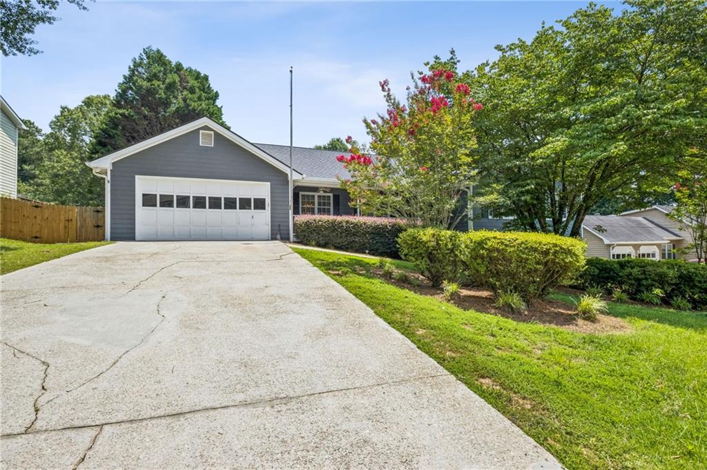 1192 Lakeview Road Grayson, GA 30017 - Photo 2 of 70