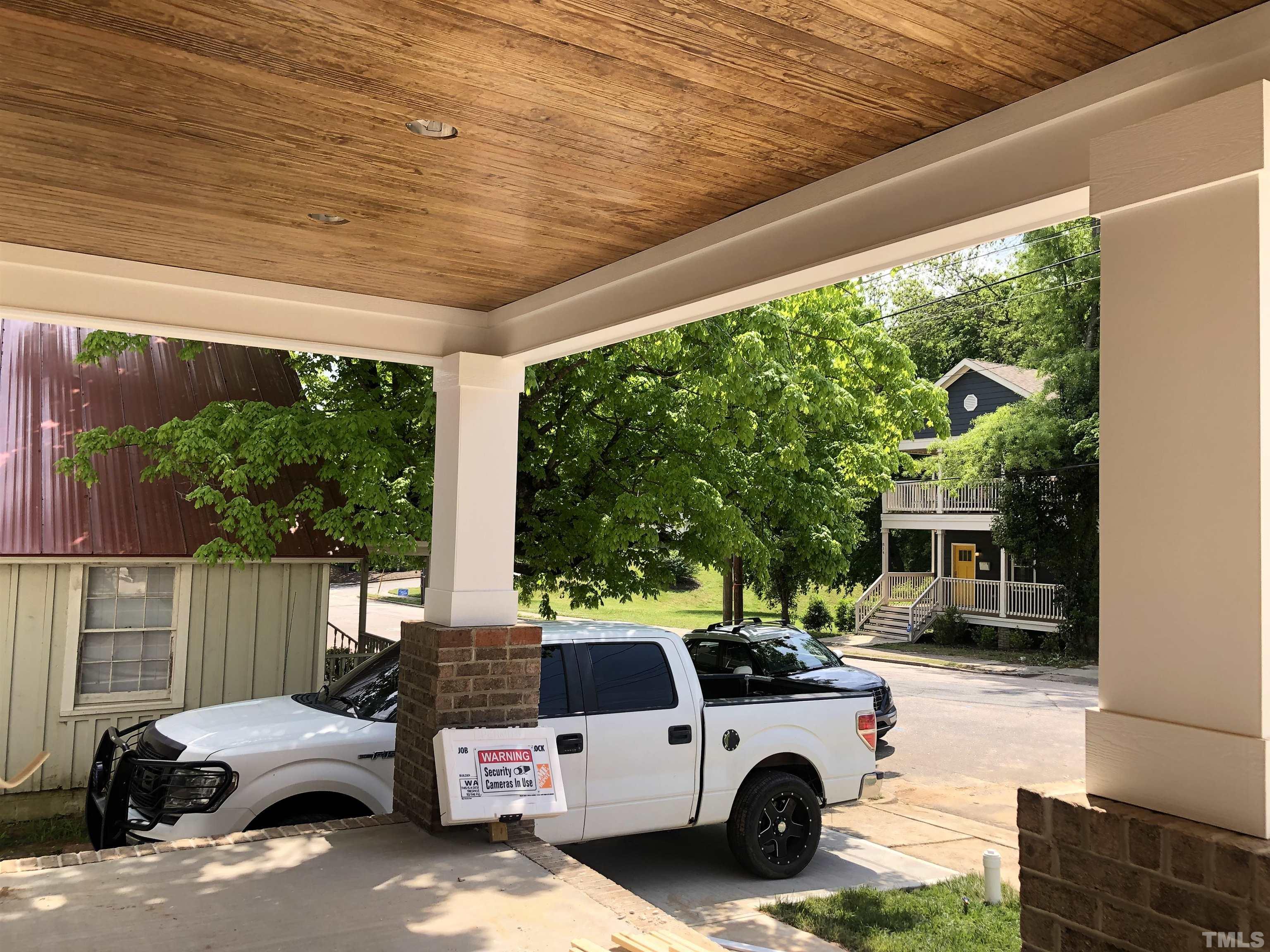 809 South East Street Raleigh, NC 27601 - Photo 6 of 17