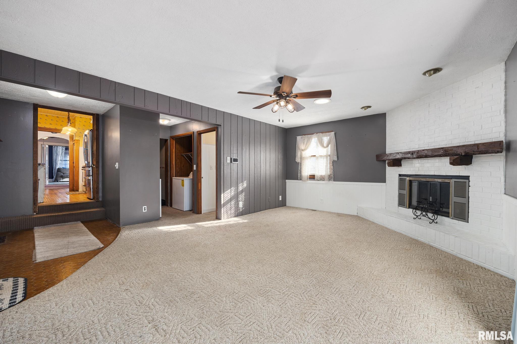 706 North Main Street Washington, IL 61571 - Photo 18 of 44