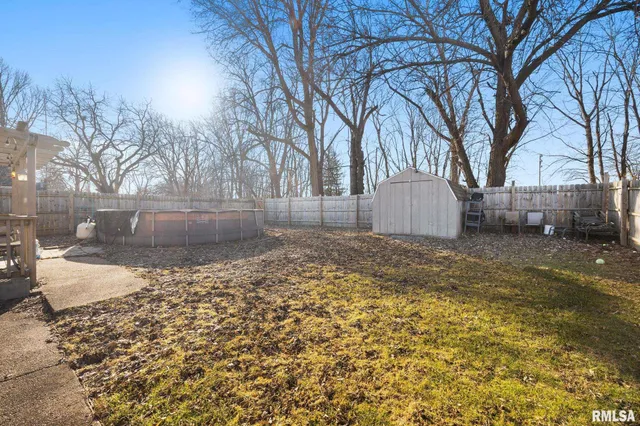 $189,000 | 706 North Main Street, Washington, IL 61571