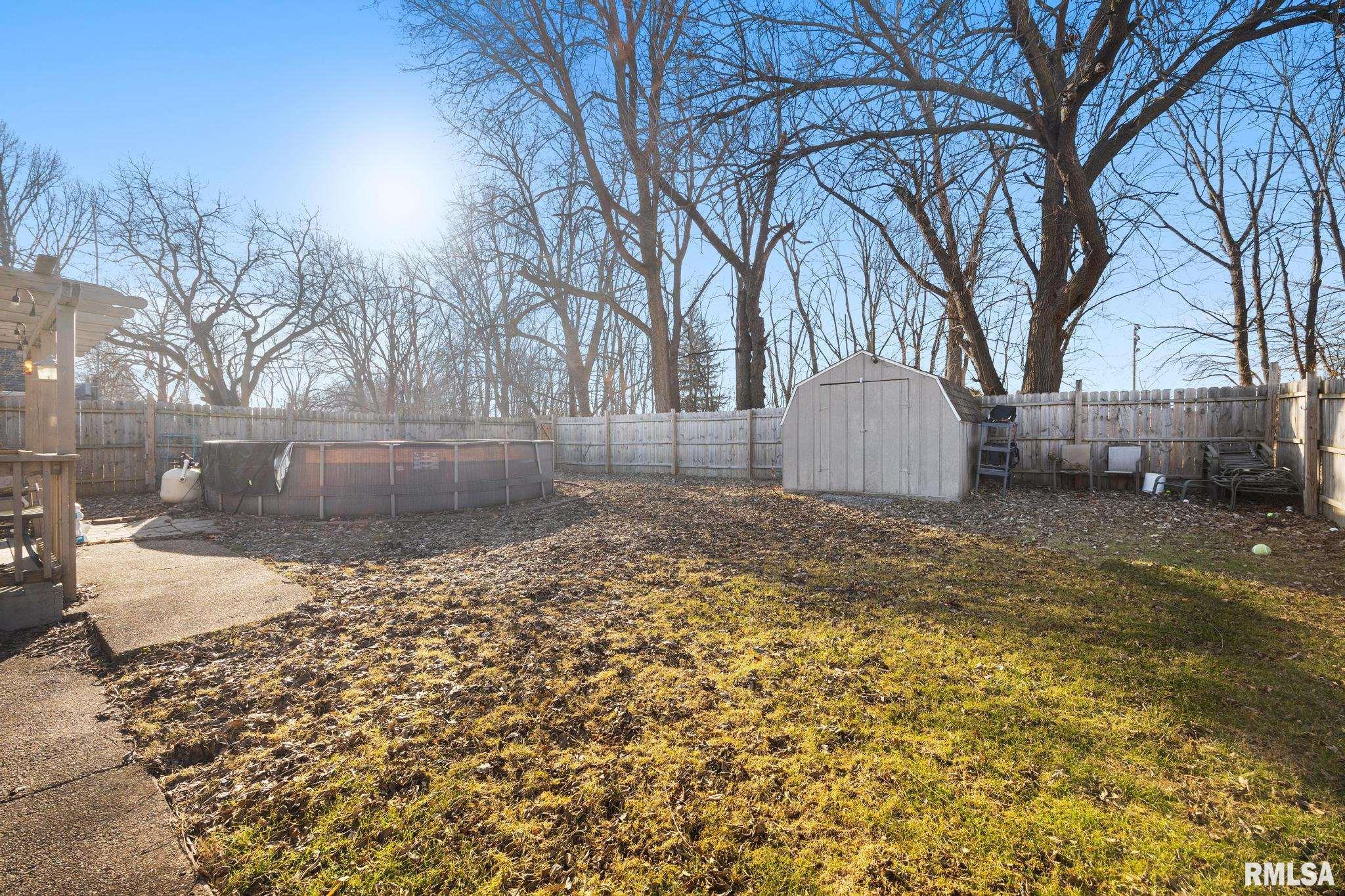 706 North Main Street Washington, IL 61571 - Photo 37 of 44