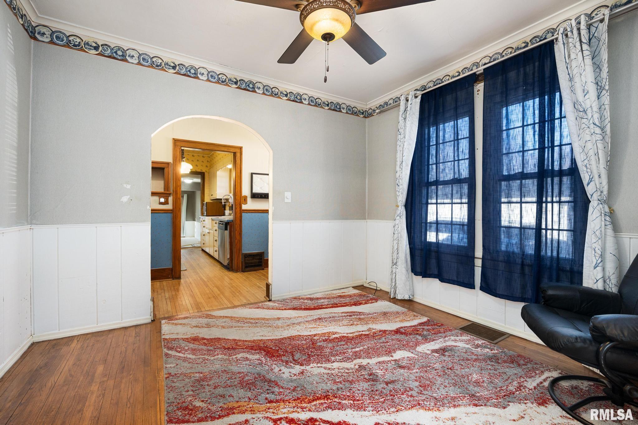 706 North Main Street Washington, IL 61571 - Photo 10 of 44