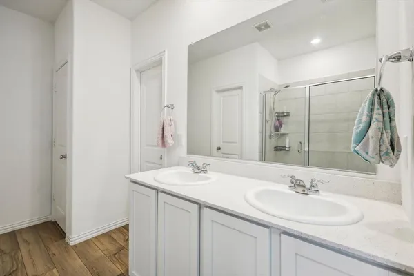 $2,400 | 3512 Chasemoor Drive, Denton, TX 76207