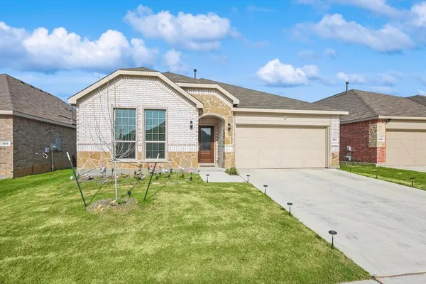 $2,400 | 3512 Chasemoor Drive, Denton, TX 76207