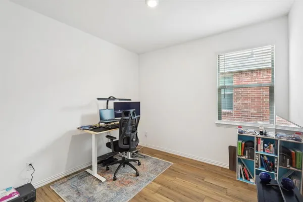 $2,400 | 3512 Chasemoor Drive, Denton, TX 76207