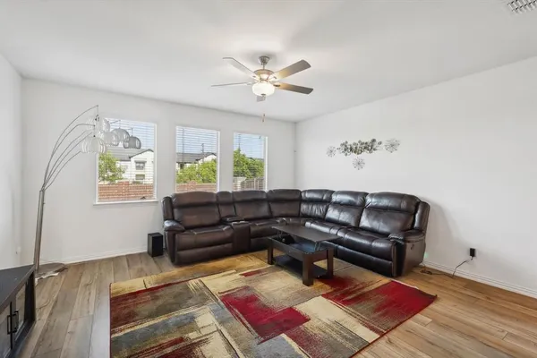 $2,400 | 3512 Chasemoor Drive, Denton, TX 76207