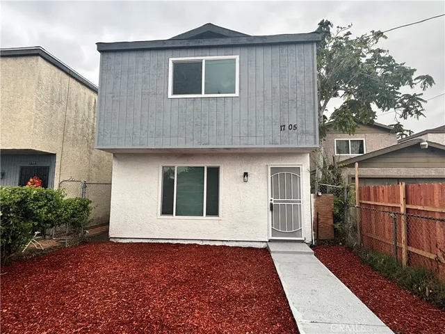 $634,000 | 1705 East 111th Place, Los Angeles, CA 90059