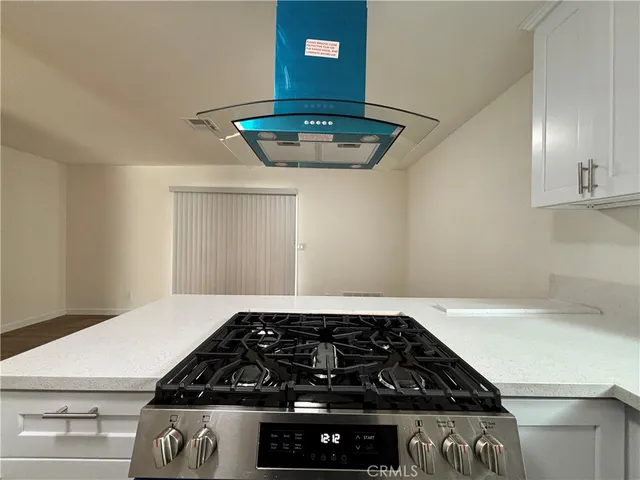 $634,000 | 1705 East 111th Place, Los Angeles, CA 90059