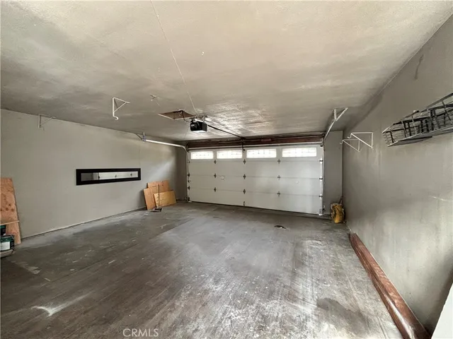 $634,000 | 1705 East 111th Place, Los Angeles, CA 90059