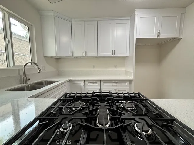 $634,000 | 1705 East 111th Place, Los Angeles, CA 90059