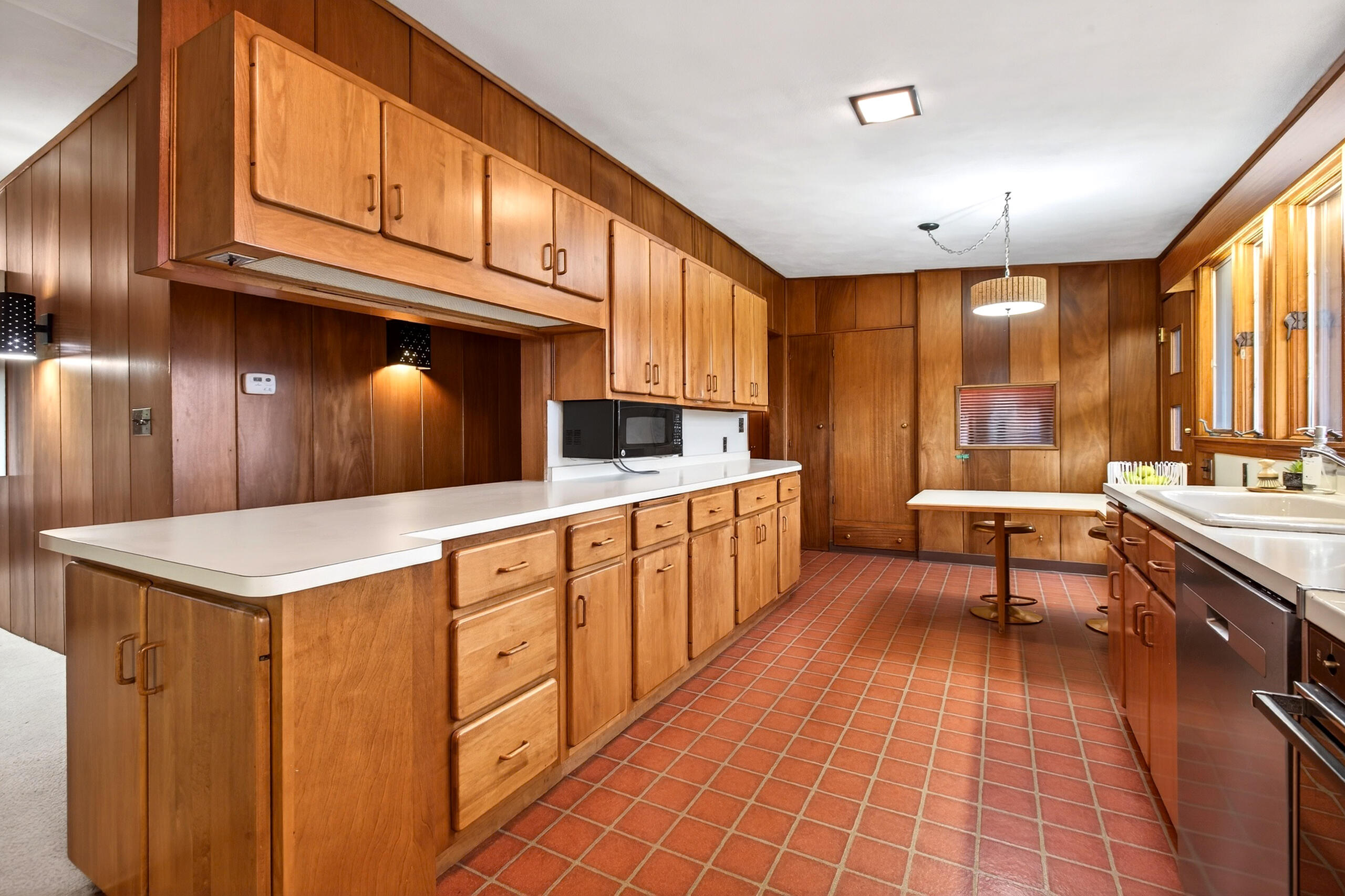 1301 Lewis Avenue St. Joseph, MI 49085 - Photo 11 of 34 16