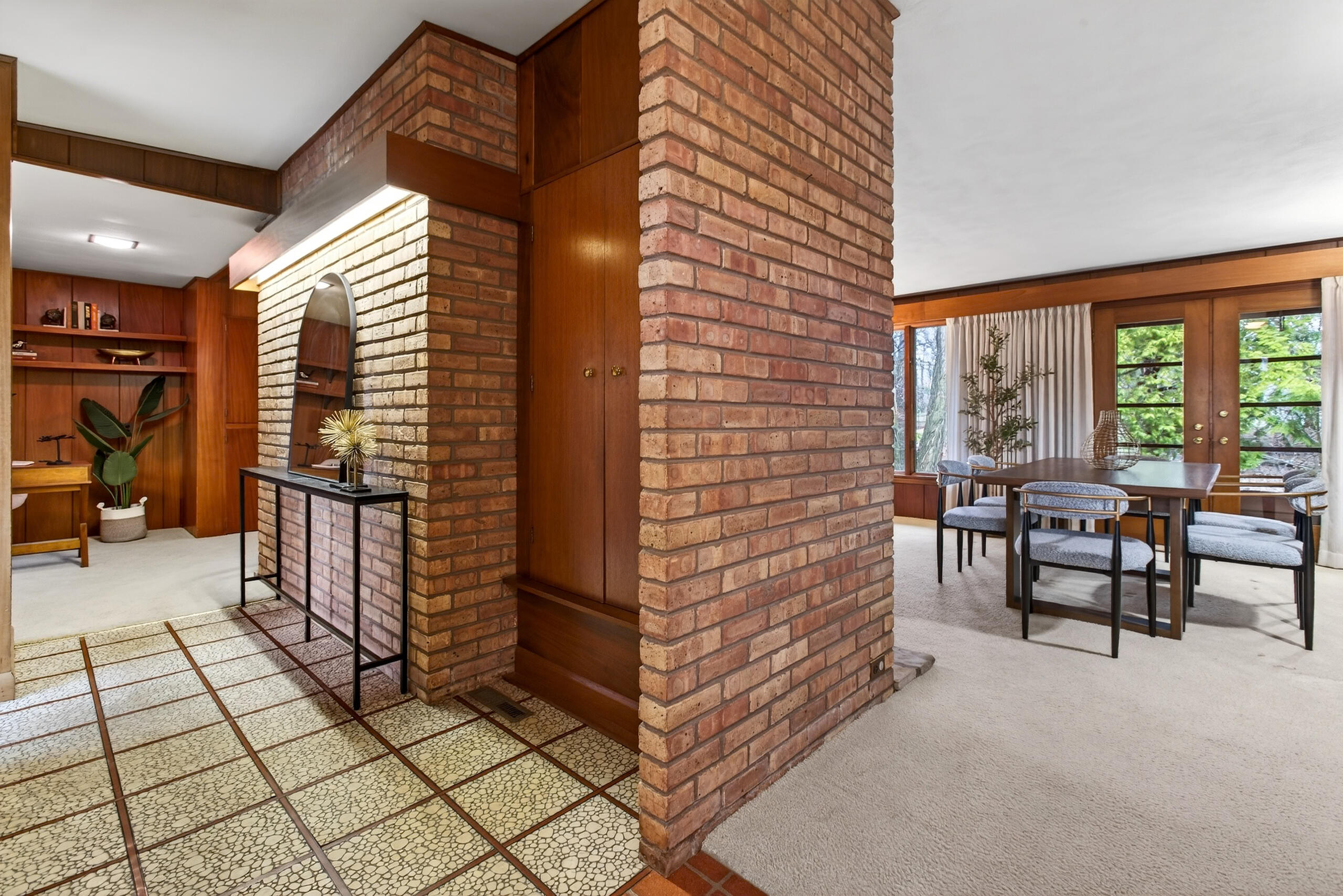 1301 Lewis Avenue St. Joseph, MI 49085 - Photo 4 of 34 9