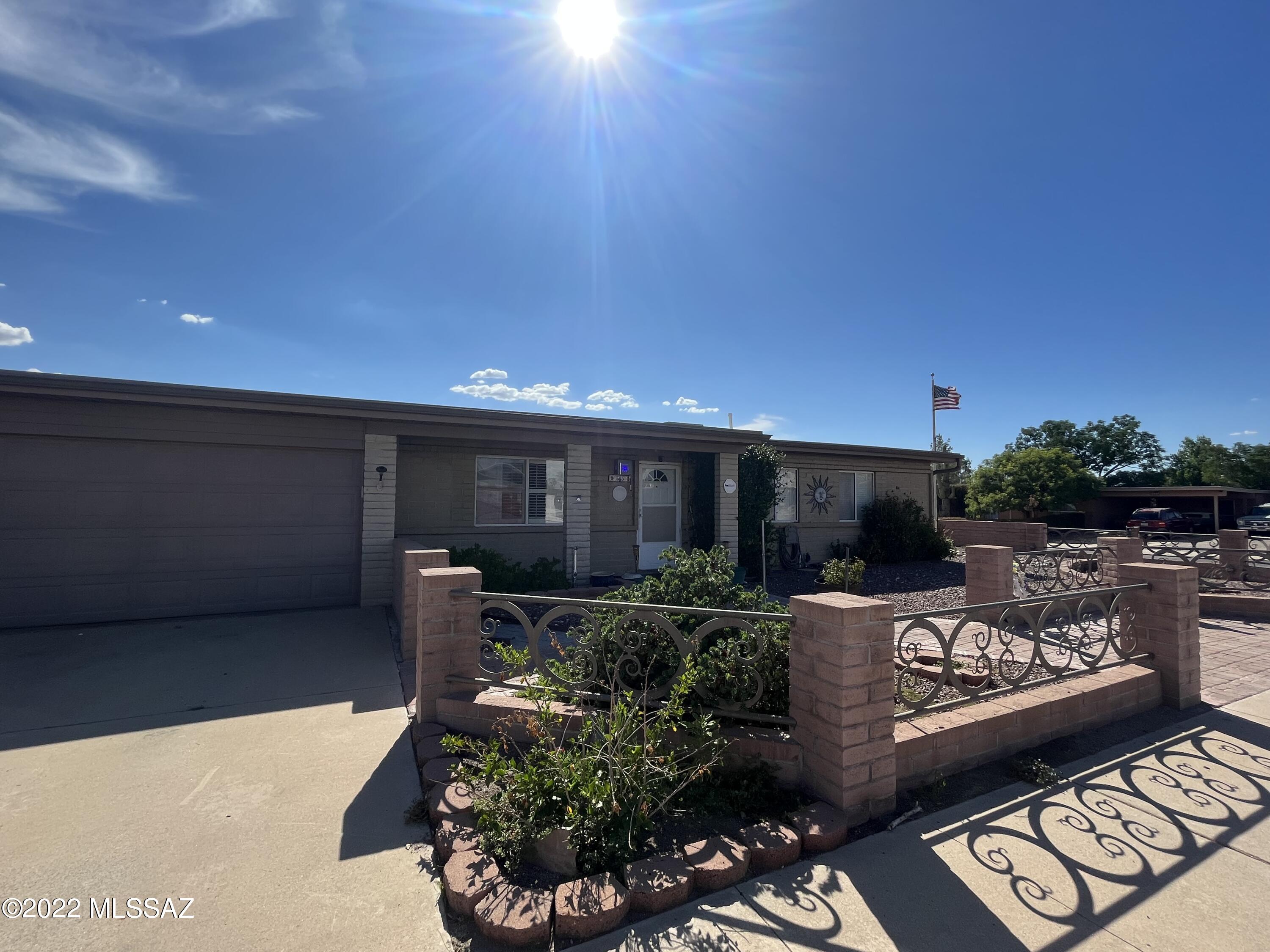 9554 East Sellarole Road Tucson, AZ 85730 - Photo 2 of 28 Gallery Image 2