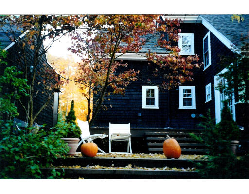 151 Plain Road Wayland, MA 01778 - Photo 3 of 11