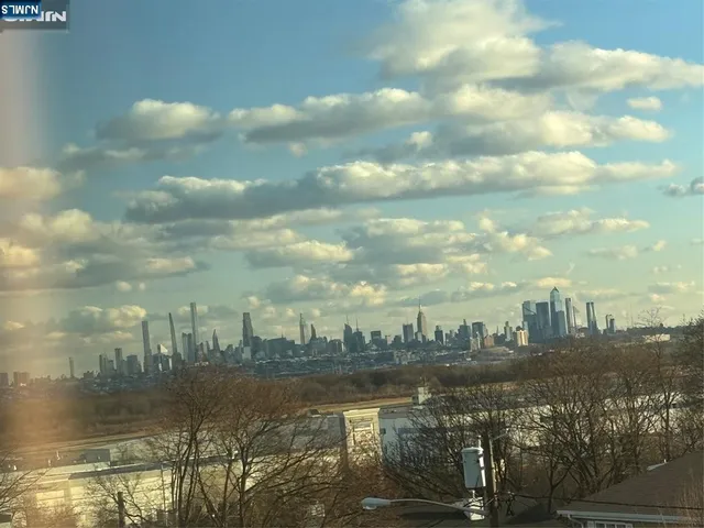 $3,075 | 332 Terrace Avenue, Unit 2, Hasbrouck Heights, NJ 07604