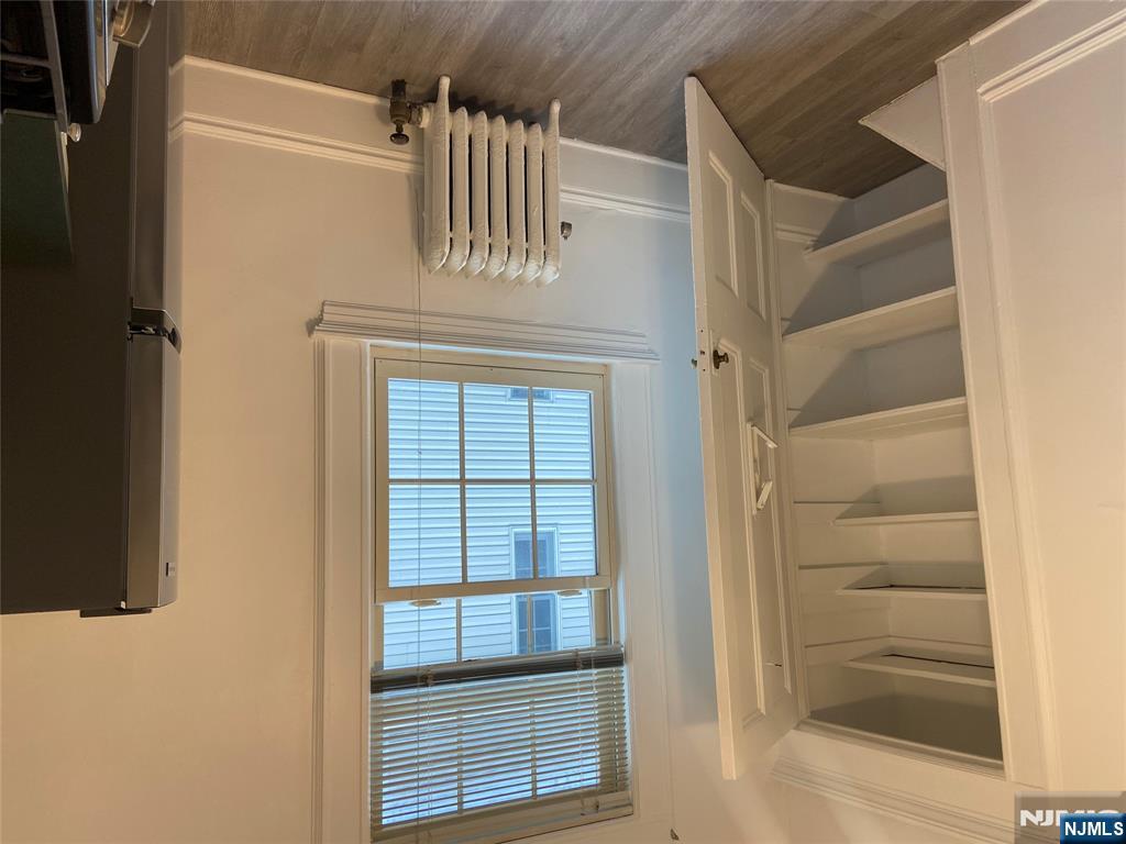 332 Terrace Avenue, Unit 2 Hasbrouck Heights, NJ 07604 - Photo 4 of 18