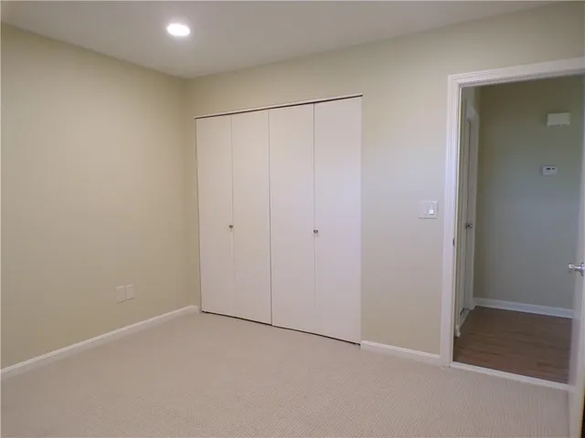 $2,250 | 144 Edaville Court, Warwick, RI 02886