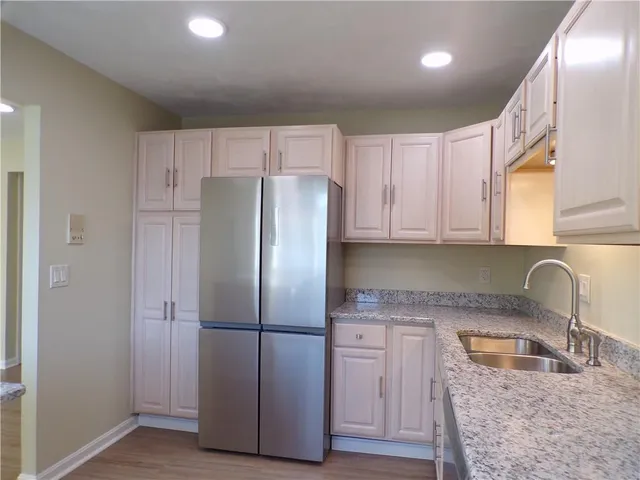 $2,250 | 144 Edaville Court, Warwick, RI 02886