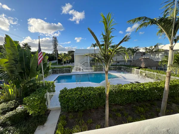 $2,095 | 6600 North Ocean Boulevard, Unit 17, Ocean Ridge, FL 33435