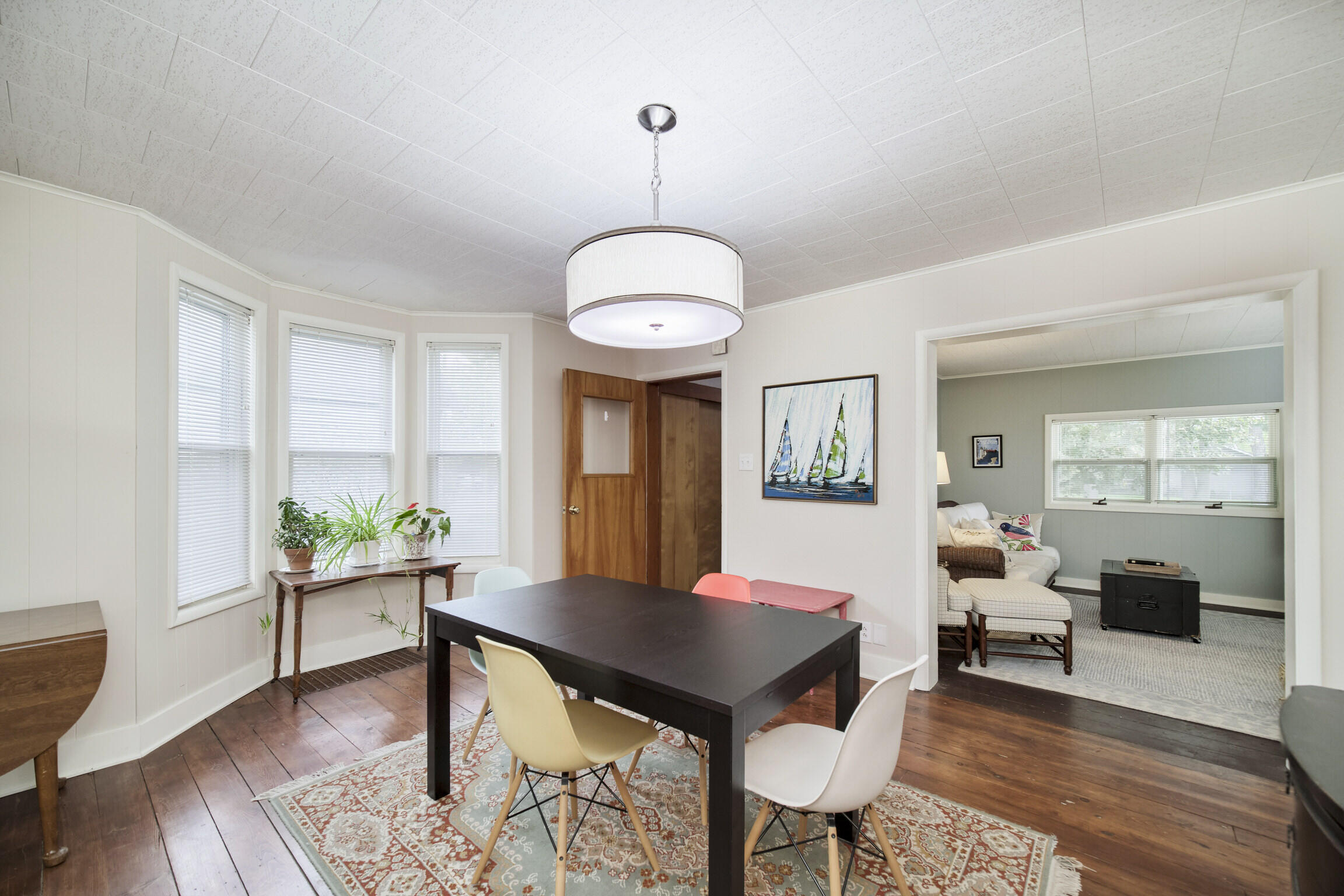 304 1st Avenue Manistee, MI 49660 - Photo 17 of 50 Dining Room