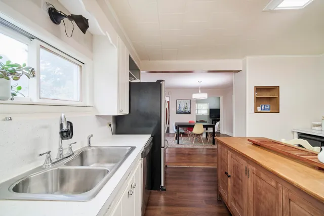 $289,000 | 304 1st Avenue, Manistee, MI 49660