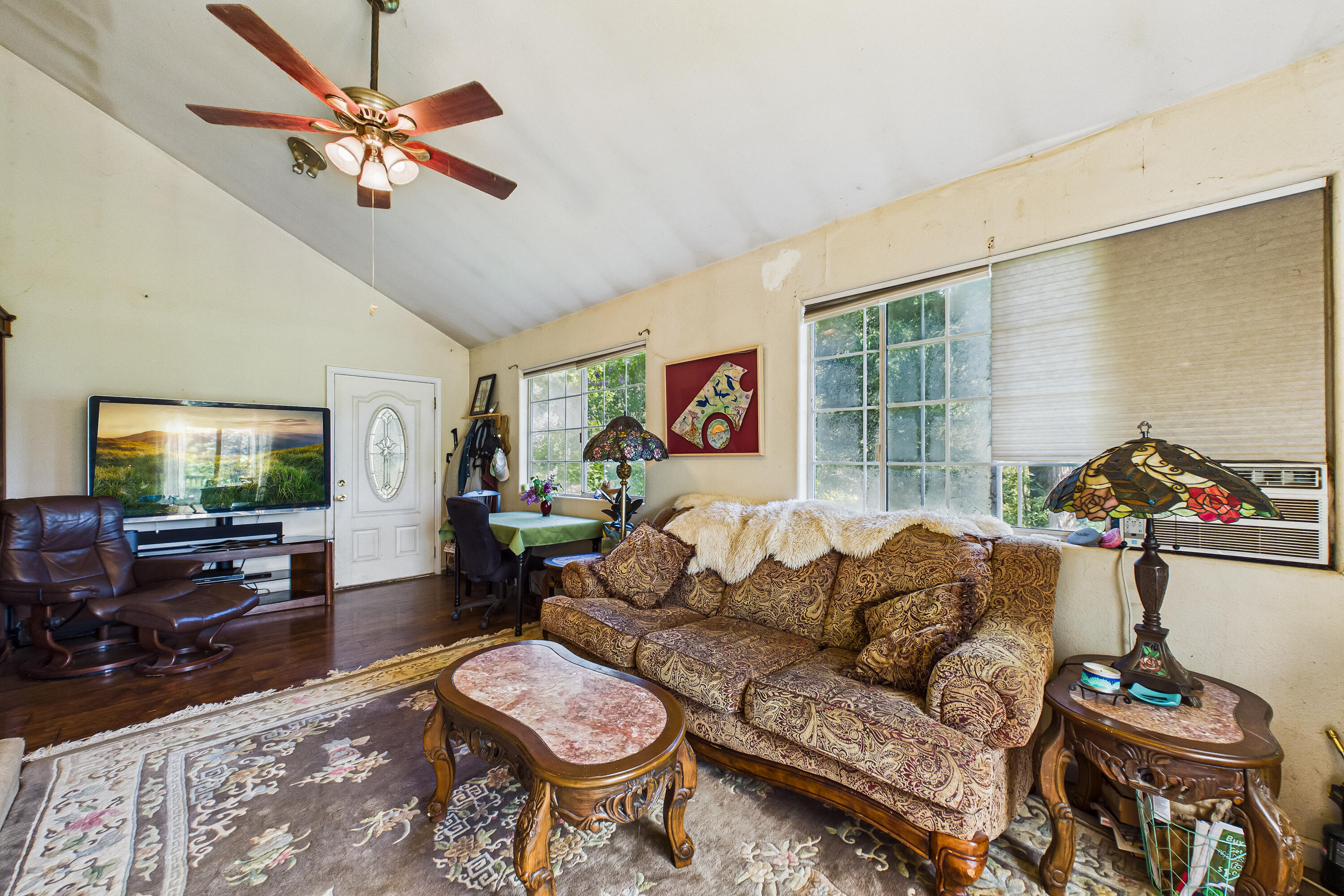 12600 Briceland Road Whitethorn, CA 95589 - Photo 23 of 111