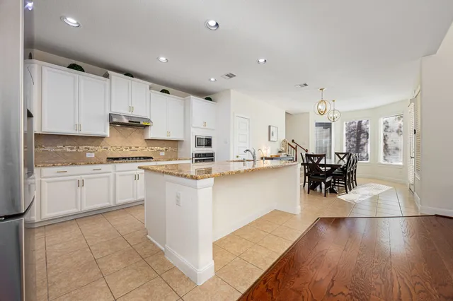 $500,000 | 5003 Harvest Knoll Drive, Spring, TX 77389