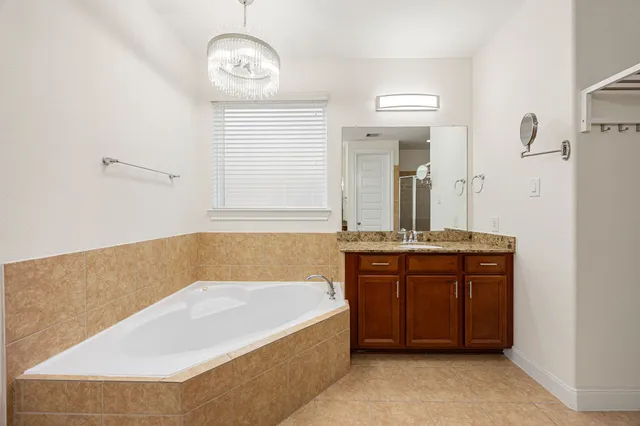 $500,000 | 5003 Harvest Knoll Drive, Spring, TX 77389