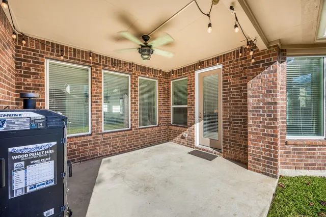 $500,000 | 5003 Harvest Knoll Drive, Spring, TX 77389